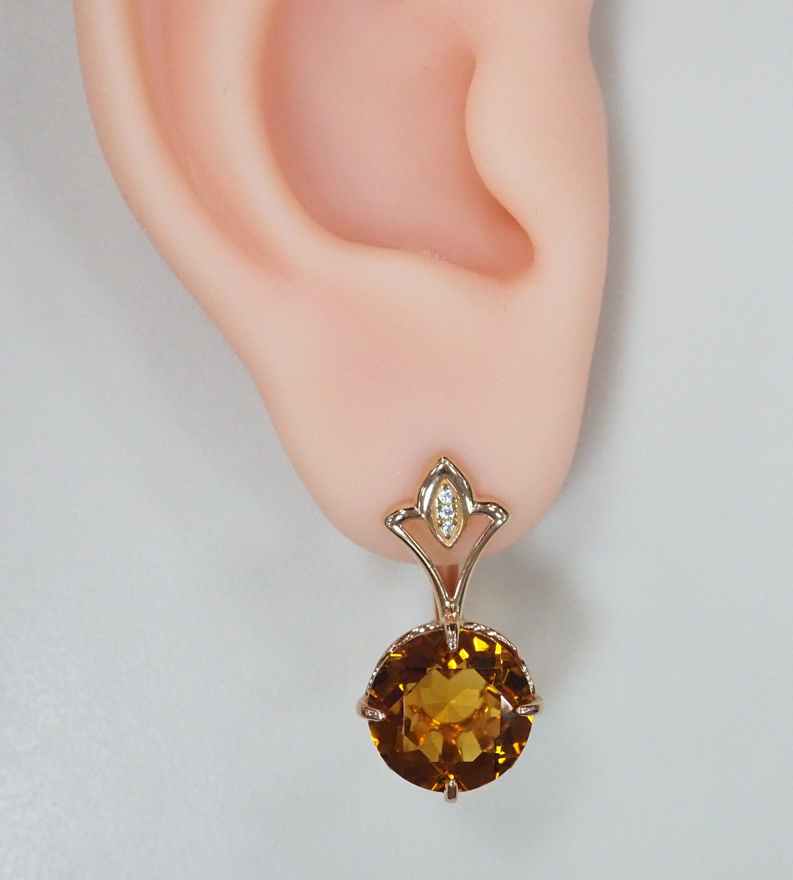 Серебряные серьги с цитринами